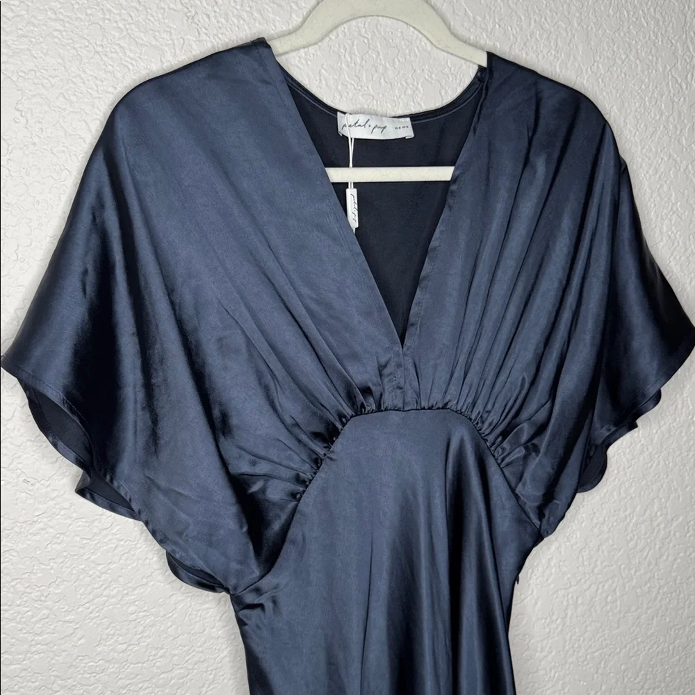 NWT Petal & Pup Ricki Maxi Dress Size Medium Navy Silky Butterfly Sleeve Wedding - Picture 4 of 12